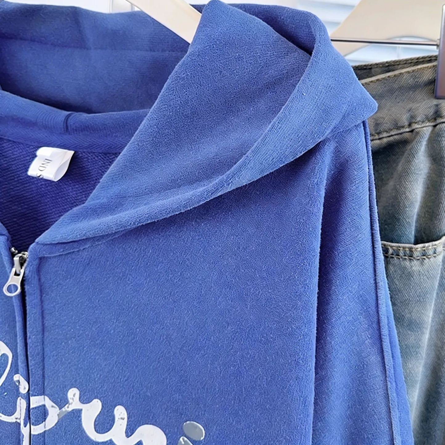 TXT Yeonjun Inspired Blue Gradient Zip-Up Hoodie