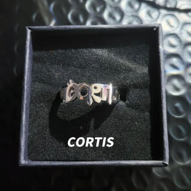 Cortis Exclusive Custom Fan Ring