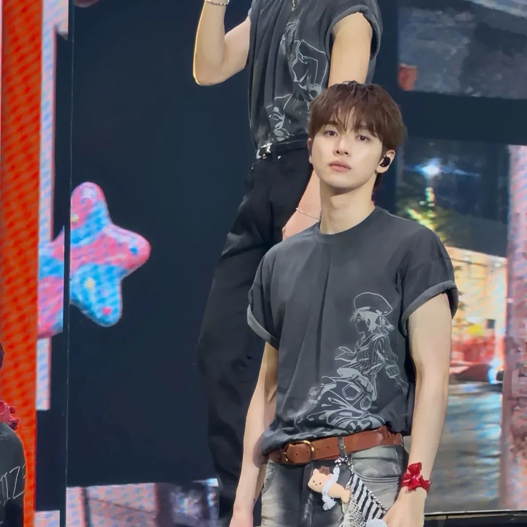 Riize 2026 Concert in Seoul Merch Inspired T-Shirt