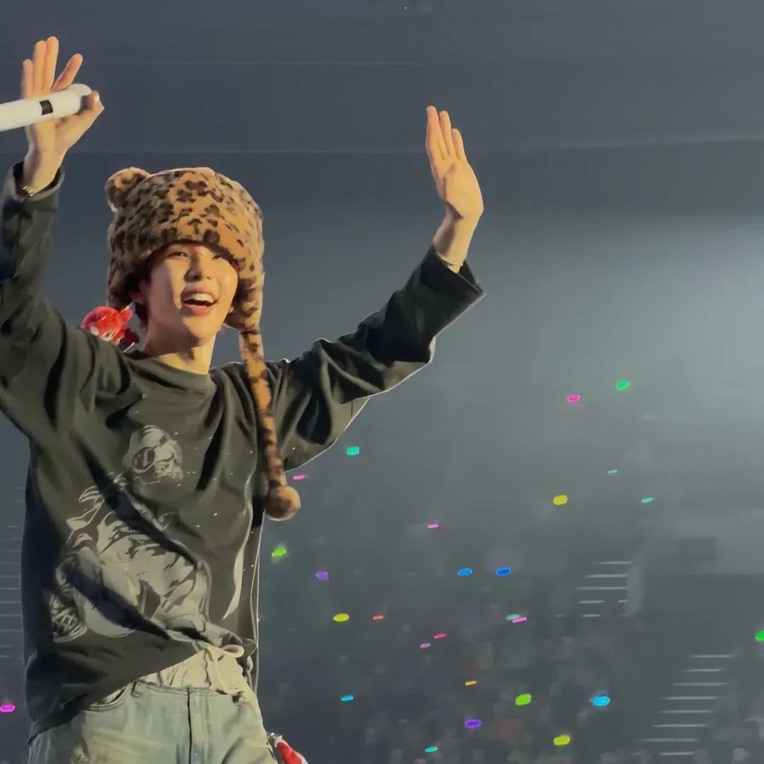 Riize 2026 Concert in Seoul Merch Inspired T-Shirt