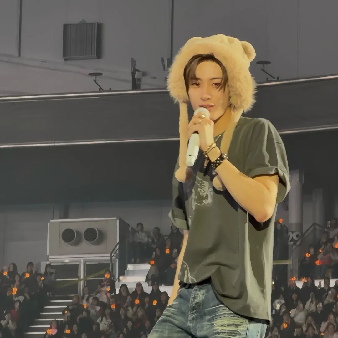 Riize 2026 Concert in Seoul Merch Inspired T-Shirt