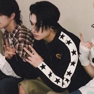 Enhypen NI-KI inspired Toronto Raptors Embroidered Varsity PU Leather Sleeve Jacket-NIKI