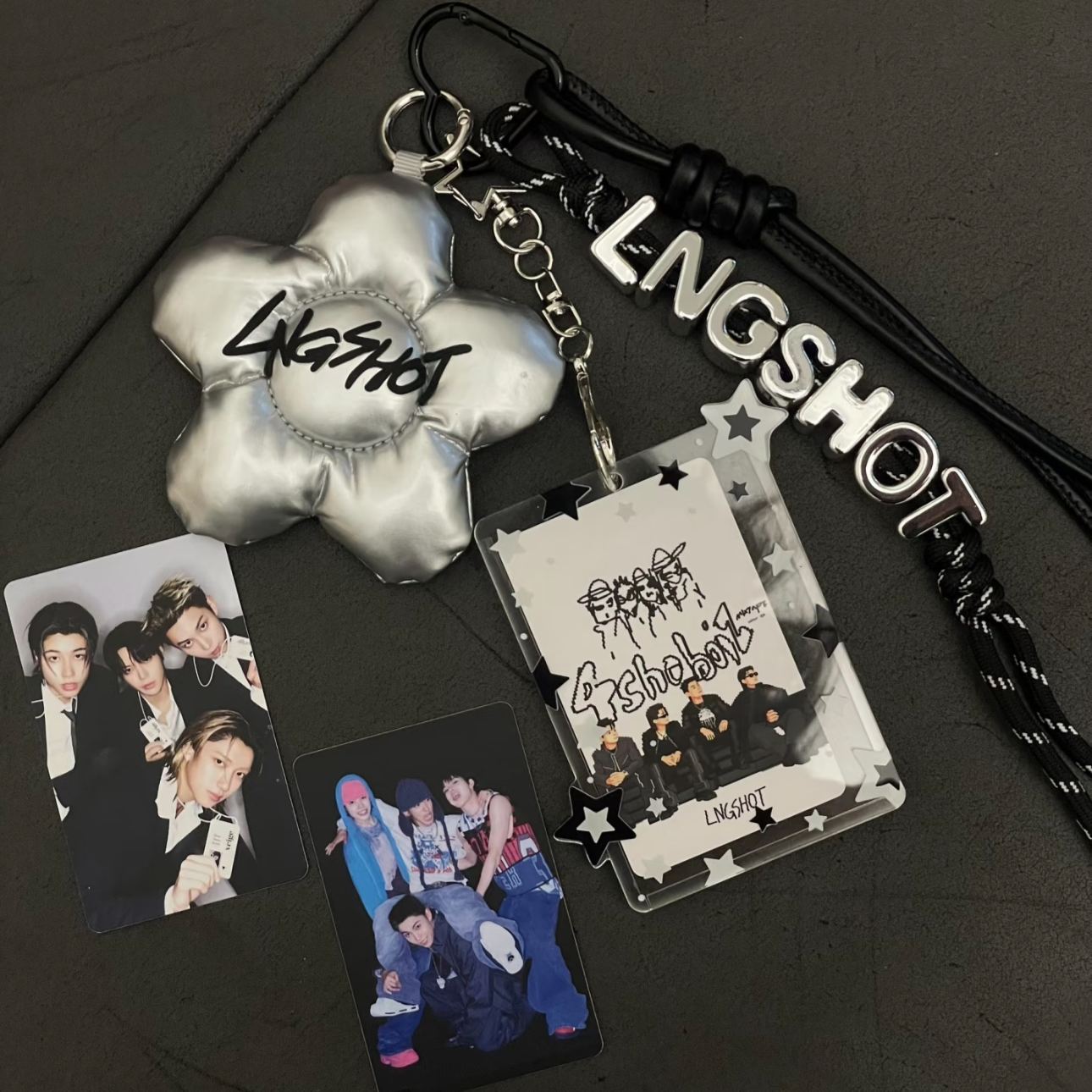 LNGSHOT Acrylic Photocard Holder Keychain Bag Charm-includes photocard