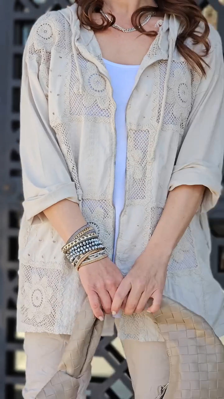 Women's Round Neck Printed Hollow Casual Cardigan