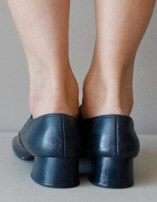 Vintage Mary Janes Low Heel Shoes