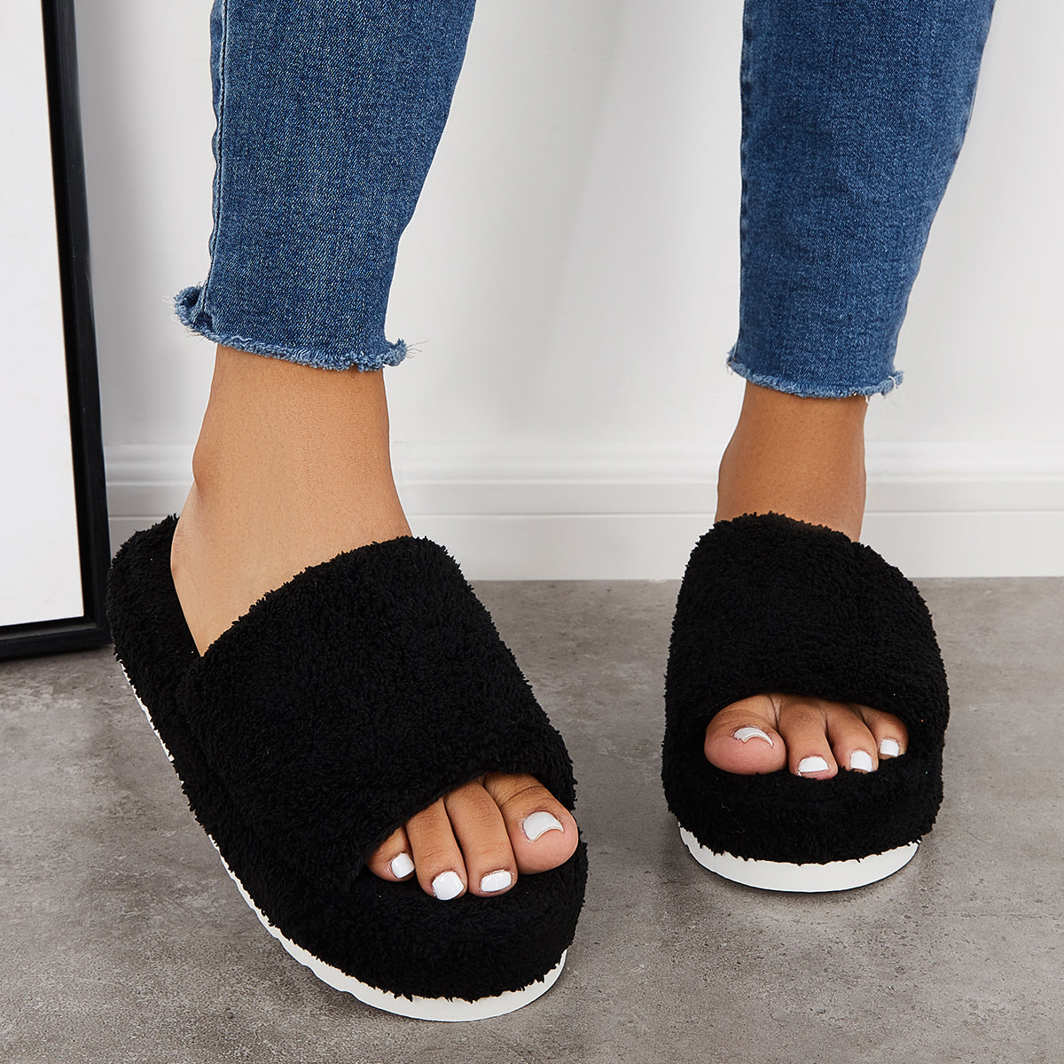 Open Toe Faux Fur Flat Slippers Soft Warm Slip on Furry Slippers
