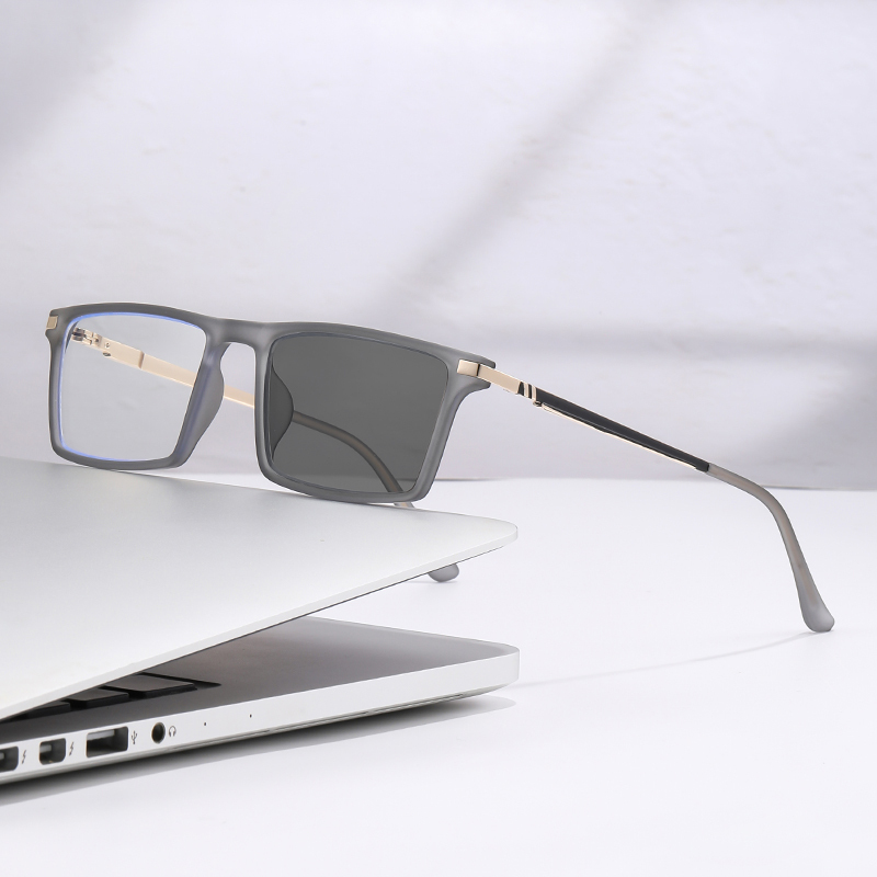 SQUARE SPRING LARGE FRAME PHOTOCHROMIC READING GLASSES