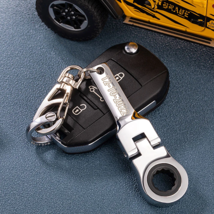 Personalized 10mm Ratchet Wrench Keychain Portable Key Ring with Engraving Flex Head Mini Hardware Tool Mechanic DIY Workshop Accessory