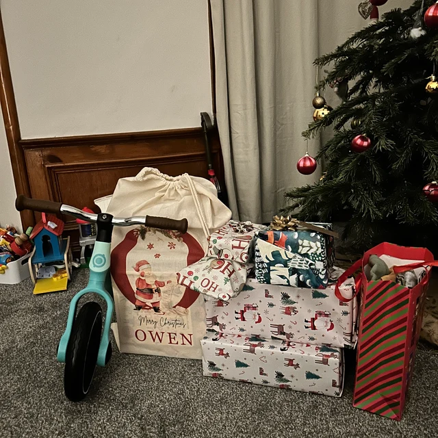 Personalized Christmas Santa Sack with Name & Initial, Custom Santa Gift Bag with Santa Claus Design, Holiday Present Sack