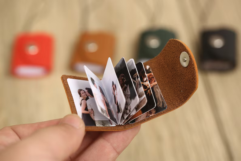 Mini Photo Album Keychain - Personalized Gift, Personalized Gift for Dad, Father's day gift from daughter, Christmas Gift for Dad, PaPa Gift