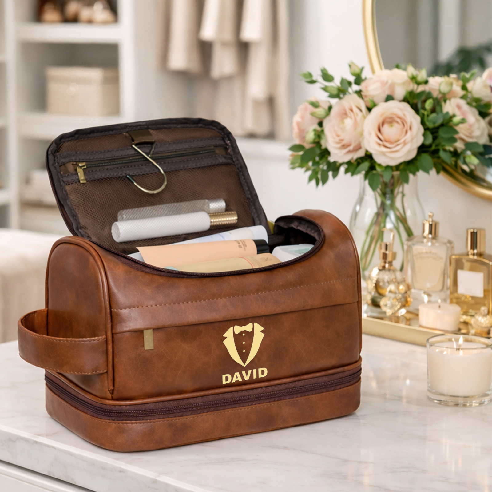 Personalized Men's Leather Toiletry Bag, Dopp Kit, Groomsmen Gifts, Father's Day Gift Travel Toiletry Bag, Men's Leather Accessory