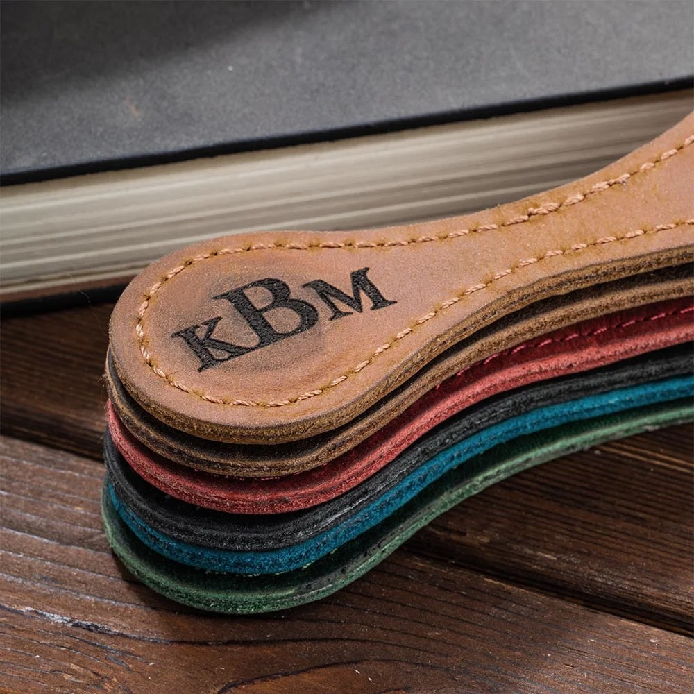 Personalized Magnetic Leather Bookmark Clip with Initial Monogram Reading Accessory Gift for Friends Bookworm
