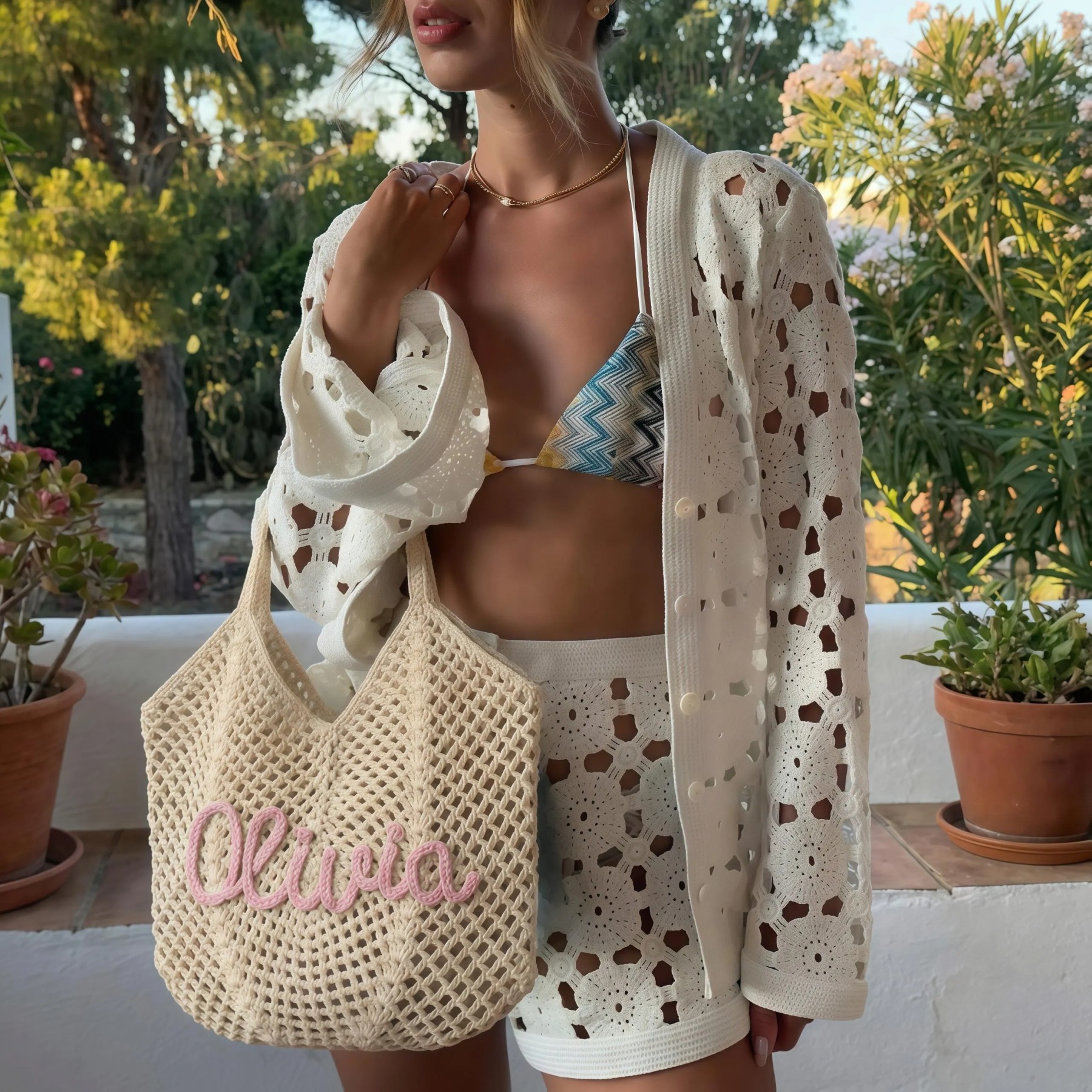 Custom Beach Bags, Personalized Crocheted Bride Tote Beach bags, Beach Vacation Wedding Favours, Mothers Day Gifts, Bridesmaid Gifts