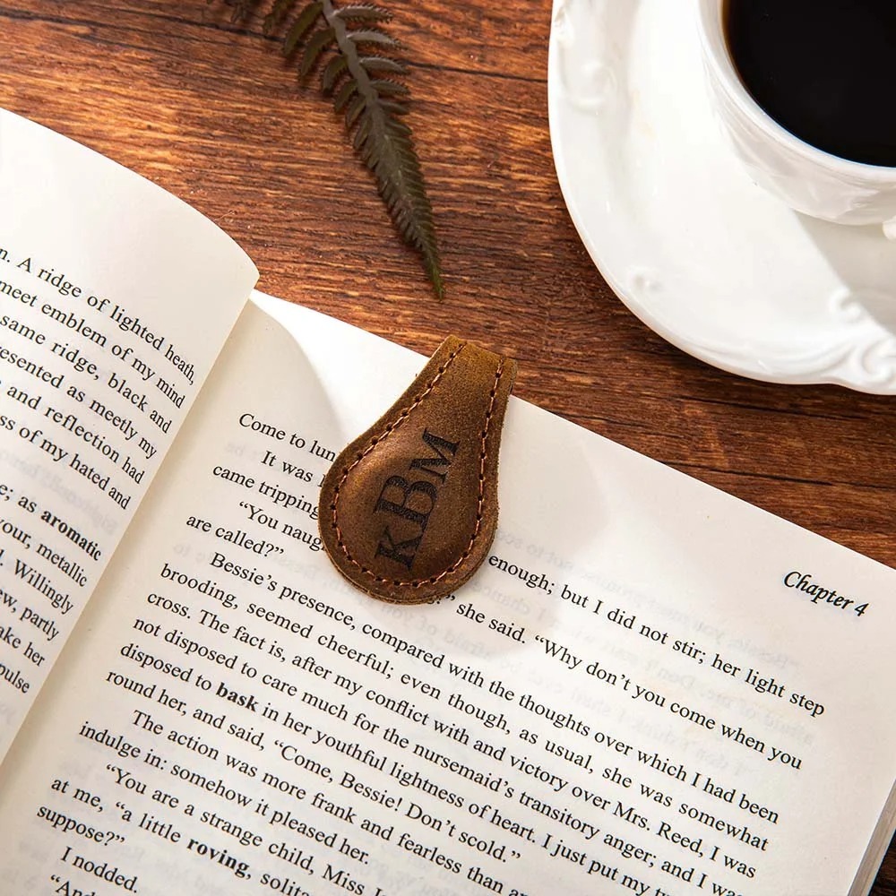 Personalized Magnetic Leather Bookmark Clip with Initial Monogram Reading Accessory Gift for Friends Bookworm