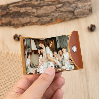 Personalized Mini Photo Album Keychain, Photobook Leather Keychain, Keyring for Her Him, Anniversary Gift, Unique Birthday Gift for Friend
