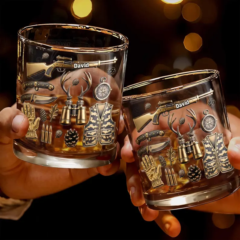 Custom Deer Hunter Whiskey Glass 2D Flat, Personalized Hunting Bourbon Tumbler, Outdoorsman Gift for Men Dad Grandpa with Name