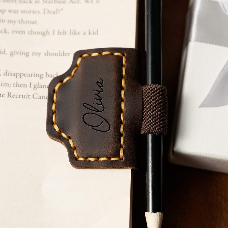 Personalized Leather Magnetic Bookmark with Pen Clip: Handmade Reader Gift School Office Gift for Book Lover Bookworm