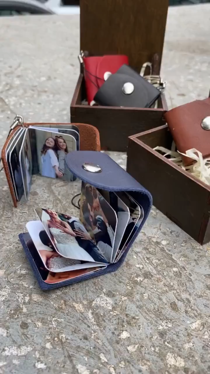 Personalized Mini Leather Memory Photos Album Keychain with 10-14 Pictures Birthday Anniversary Christmas Gift for Family Couple