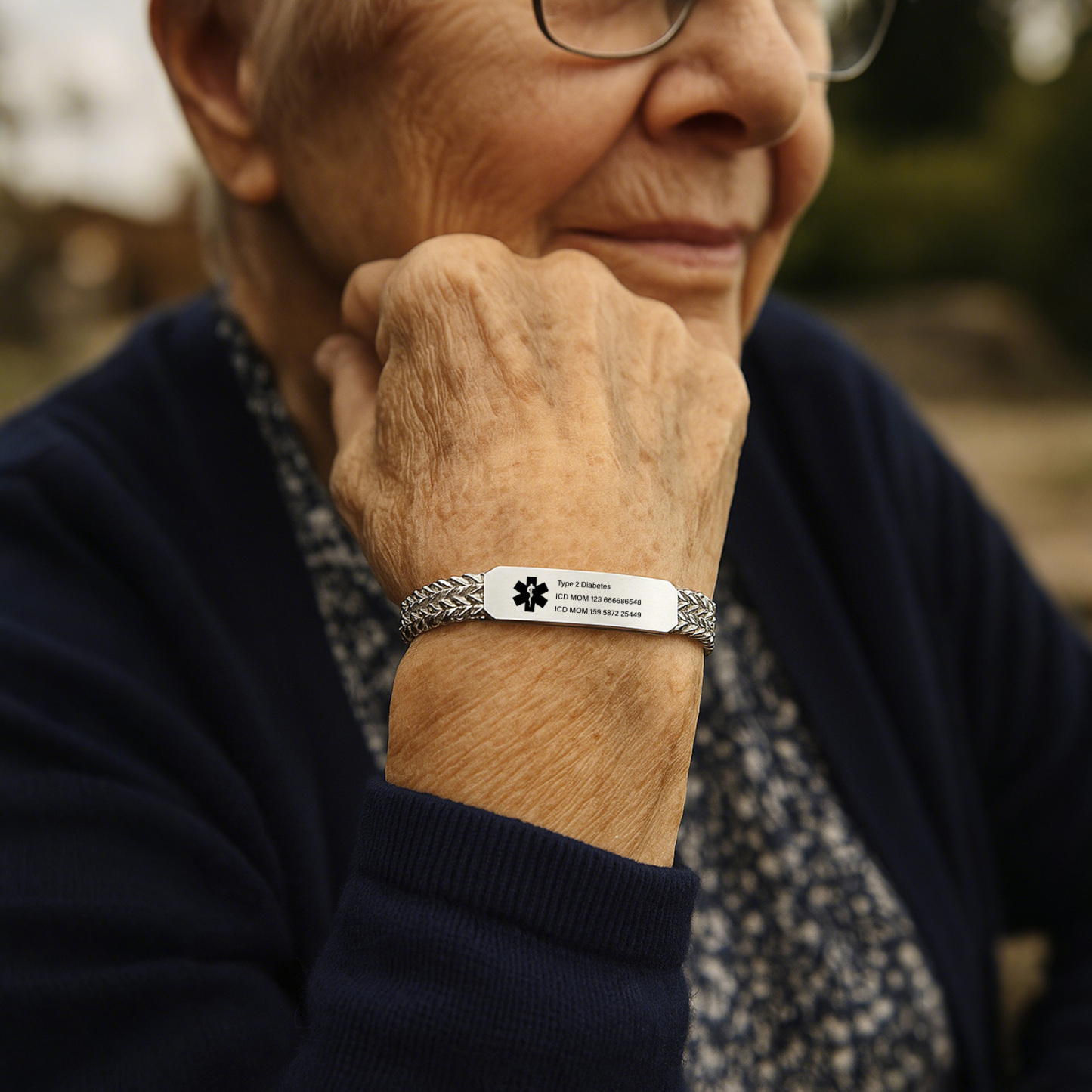 Personalized Medical Alert Bracelet for Men & Women, Custom 8.6" Engraving ID Bracelets Gifts for Grandparents Husband Dad, Customized Stainless Steel Emergency ID Wristband