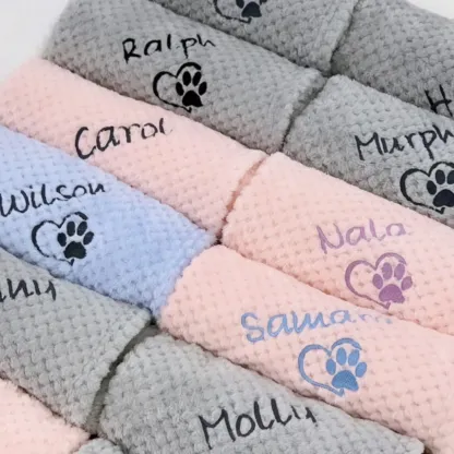 Personalized Warm Pet Blanket, Soft Customizable Blanket for Dogs and Cats | Cozy and Comfy Pet Blanket