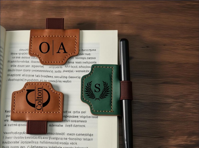 Personalized Leather Magnetic Bookmark with Box, Book Lover Gift, Handmade Reading Accessories