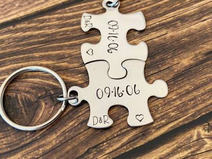 Personalized puzzle keychains, couples keychain, puzzle piece, wedding gift, couples gift, anniversary keychain, puzzle gift, date, letters
