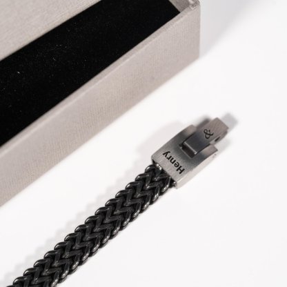 Men's Vintage Stainless Steel Bracelet: Personalized Engraved Chain