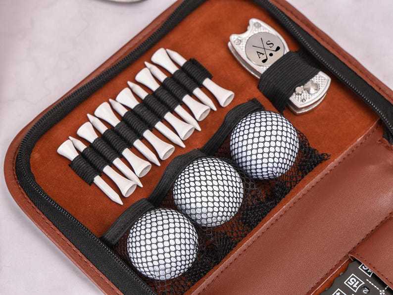 Personalized Golf Gift Set, Golf Lover Gift, Golf Gift for Dad, Golf Accessories for Golfer, Groomsman Gift, Gift for Him, Father's Day Gift