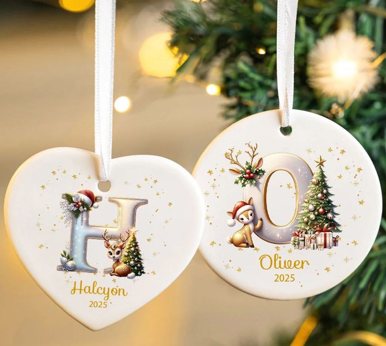 Personalized Reindeer Christmas Tree Initial Heart-shaped Ceramic Christmas Ornament with Name and Year Christmas Decor Gift for Family Friends