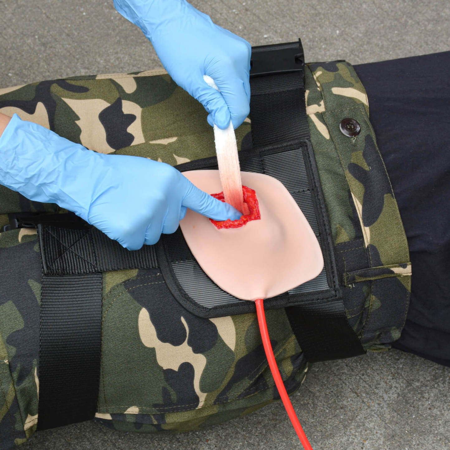 wearable inguinal trainer for stop bleeding trainining