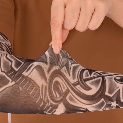 Wearable Hand Sleeve Knife Stab Wound Care Training Kit