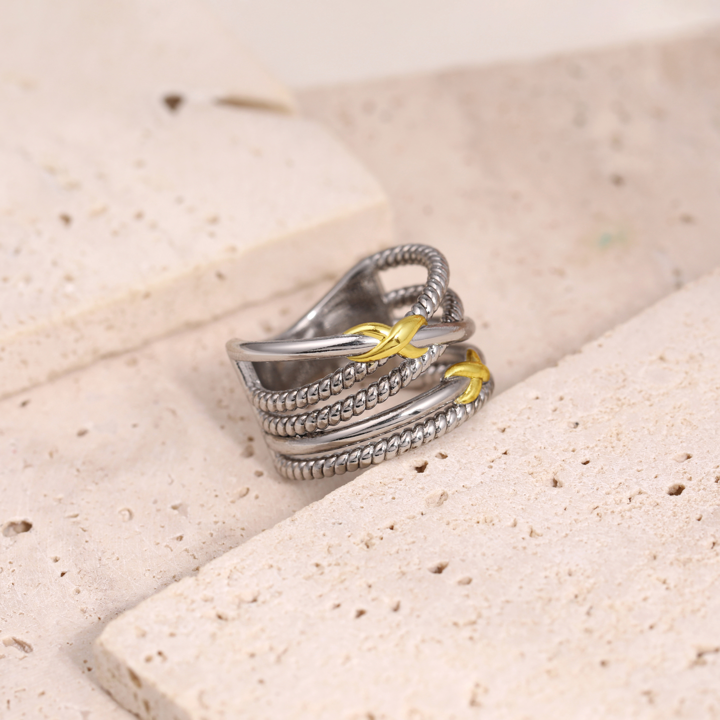 Women's Two Tone Knots Twisted Cable Ring For Daily Wear