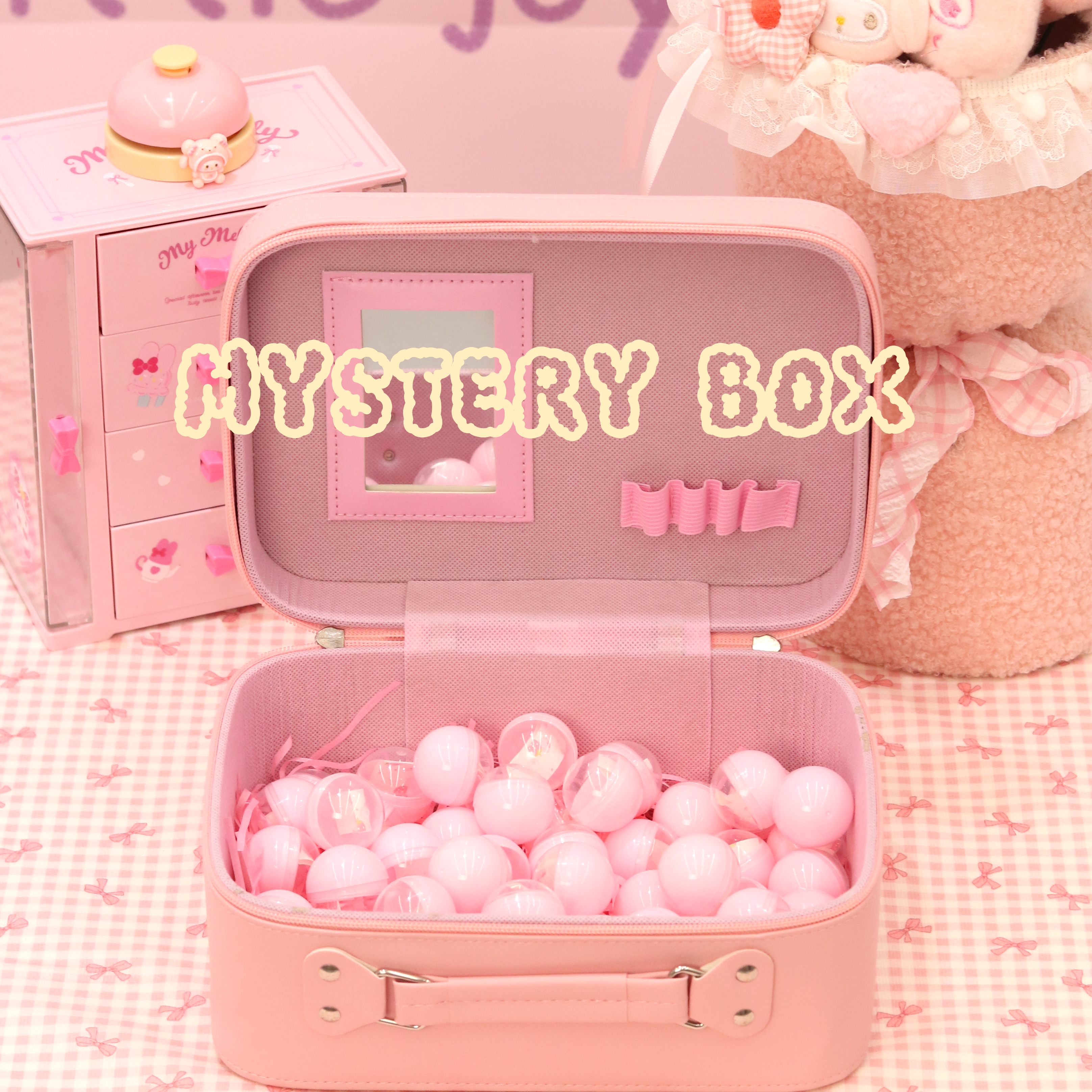 NEW！】CYSTAIRA Mystery Box| 1 suitcase + 15 random items – Crystaira