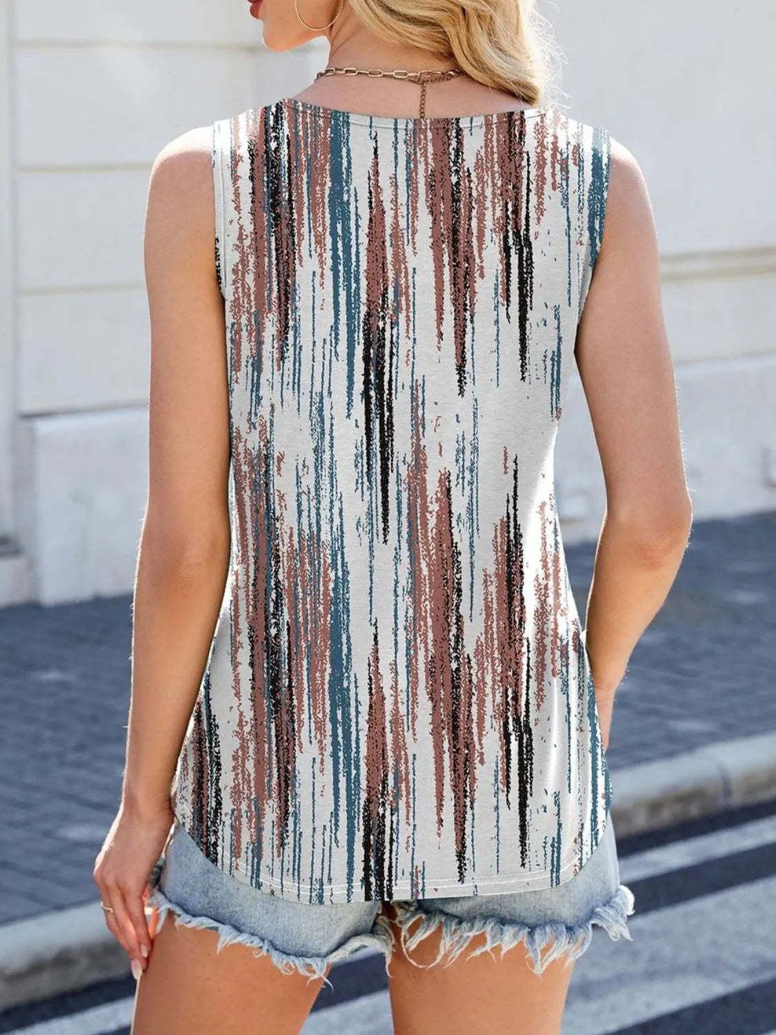 Printed Scoop Neck Wide Strap Tank