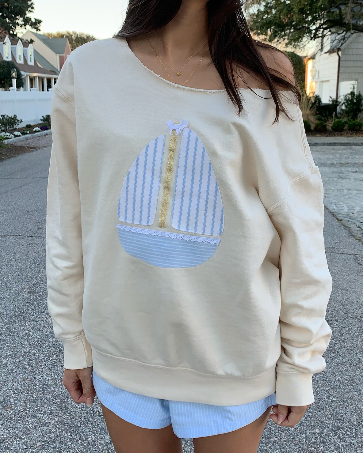 Women's Nautical Sailboat Patch One-Shoulder Pullover Sweatshirt