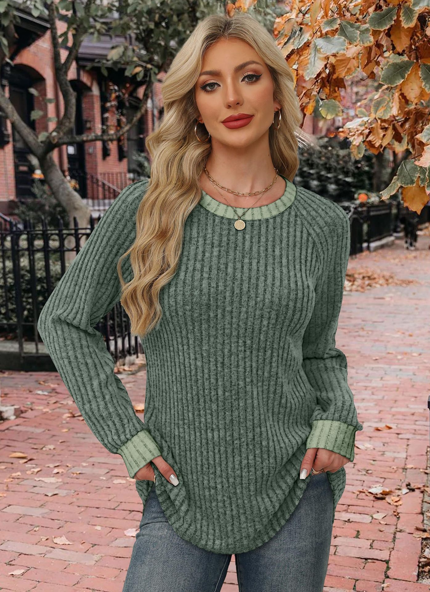 Women’s Lightweight Long Sleeve Sweaters – Color Block Fall & Winter Outfits 2025, Soft Dressy Casual Tops