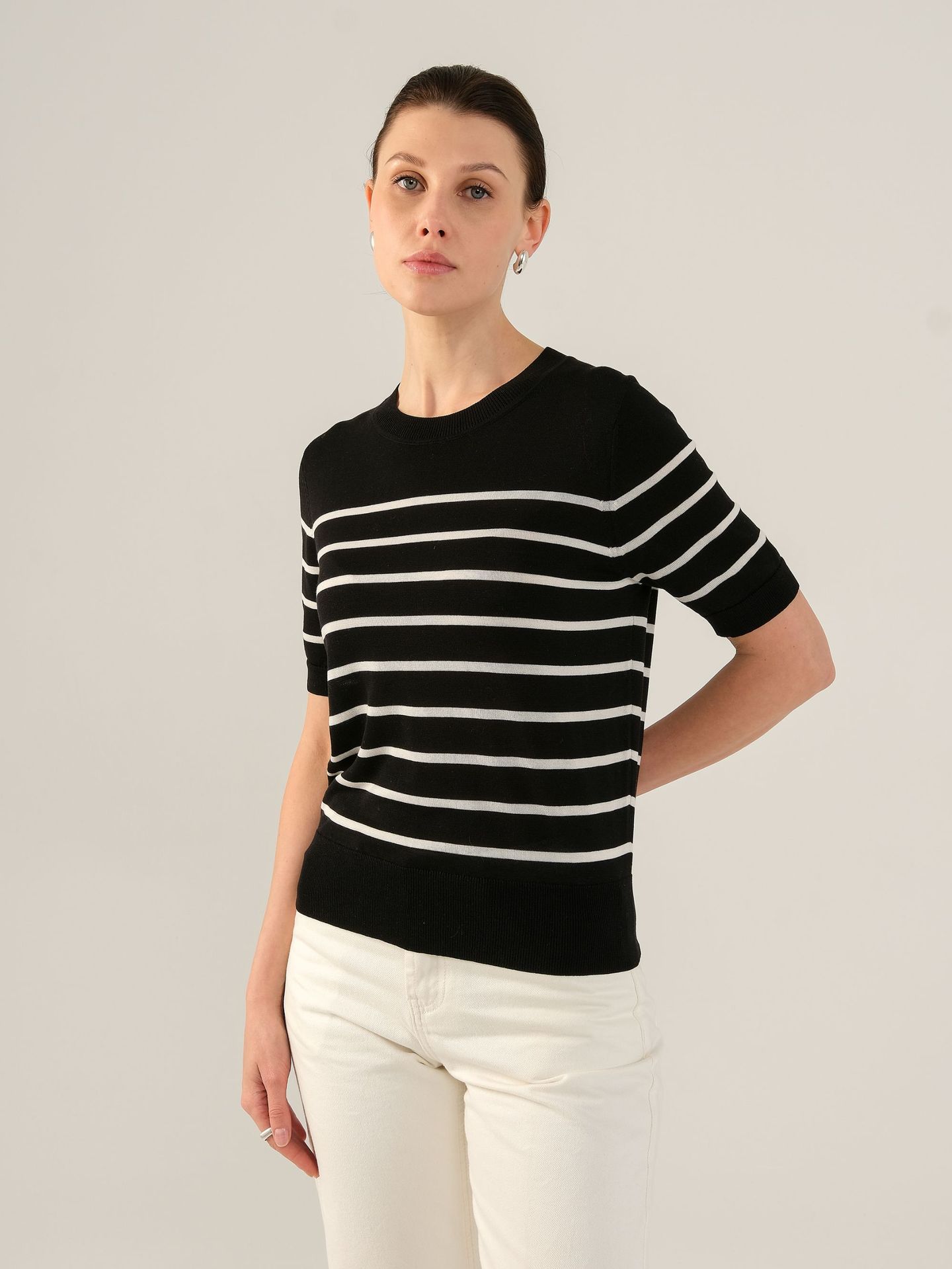 Women's Classic Striped Crew Neck Pullover Tencel Knit Top