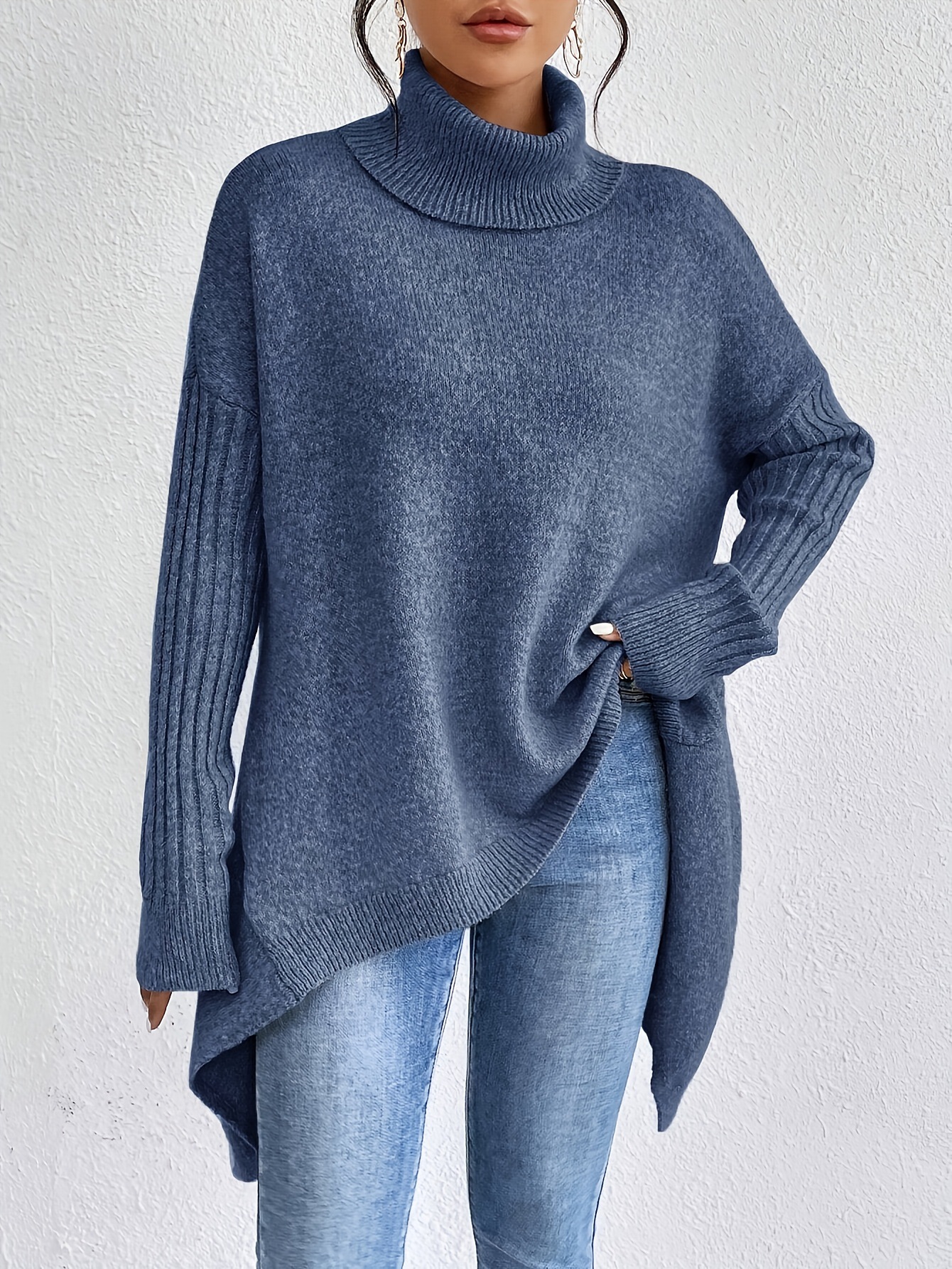 Brigitte – Long Turtleneck Sweater