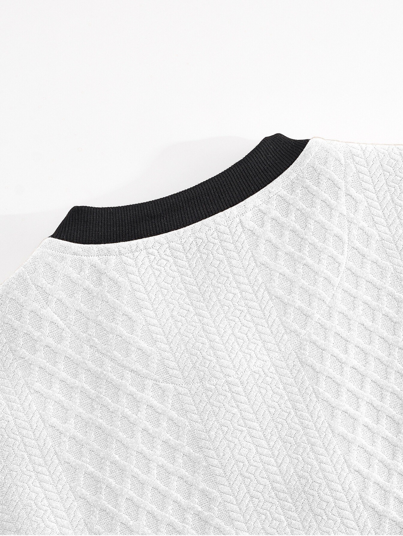 Men’s Fashionable Cotton V-Neck Sweater