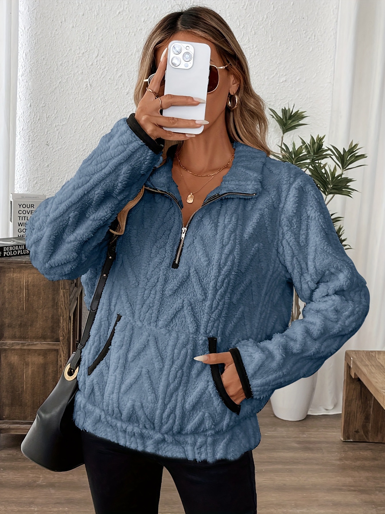 Women's Casual Pocket Zipper V Neck Lambswool Lining Sweatshirt