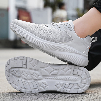 Comfortable Wide-Toe Casual Flyknit Mesh Sneakers-Hive Runners
