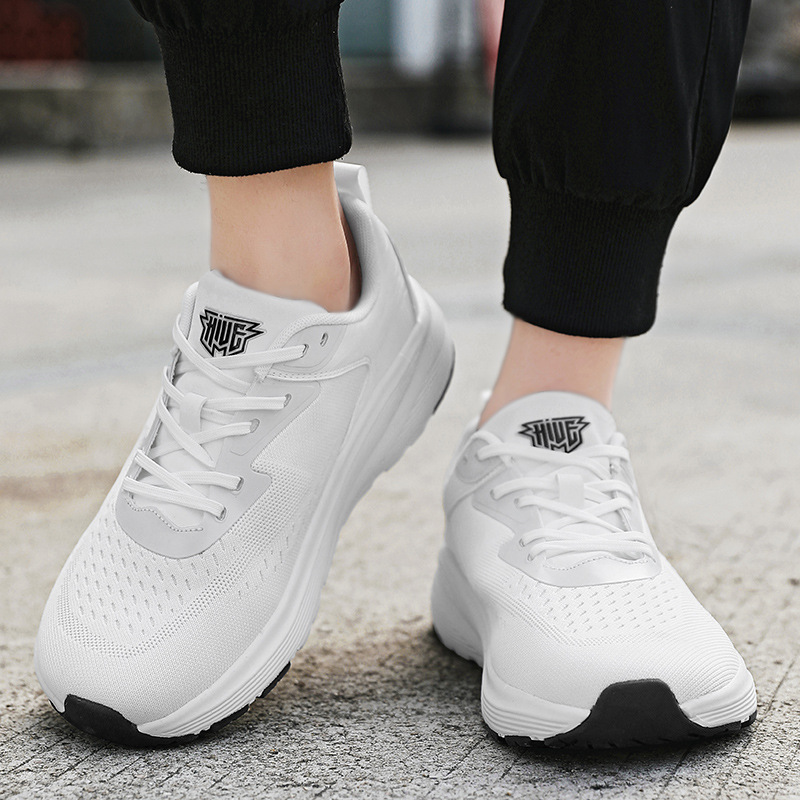 Comfortable Wide-Toe Casual Flyknit Mesh Sneakers-Hive Runners