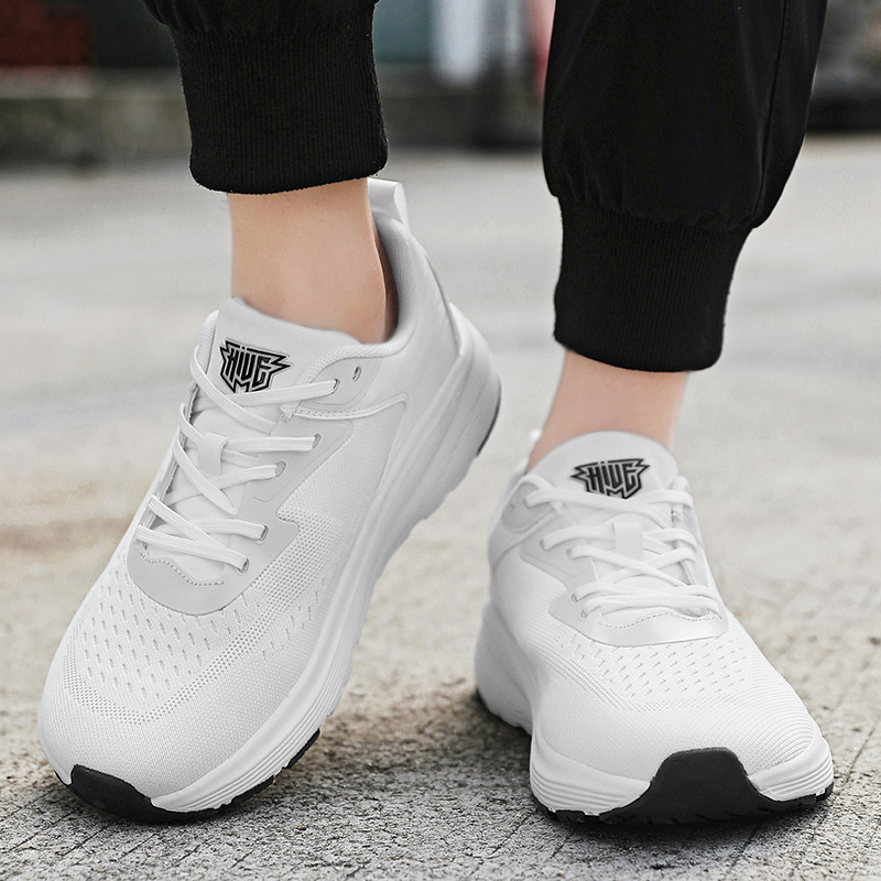 Comfortable Wide-Toe Casual Flyknit Mesh Sneakers-Hive Runners
