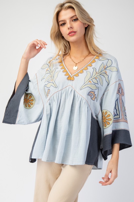 Women's Elegant V-Neck Patchwork Flared Sleeve Colorblock Loose Top