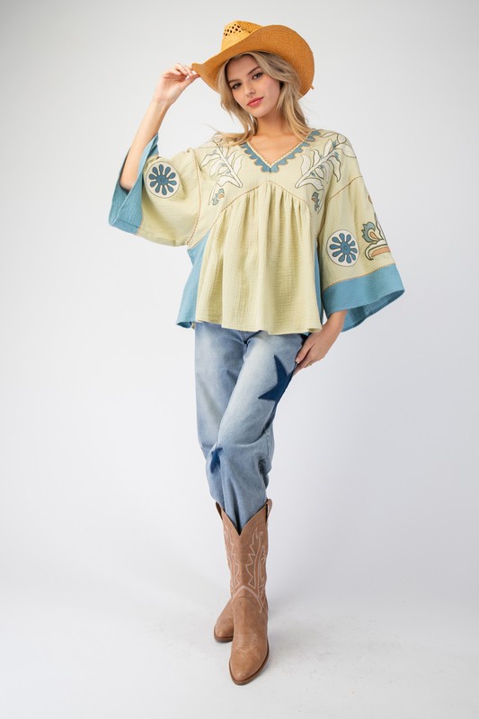 Women's Elegant V-Neck Patchwork Flared Sleeve Colorblock Loose Top