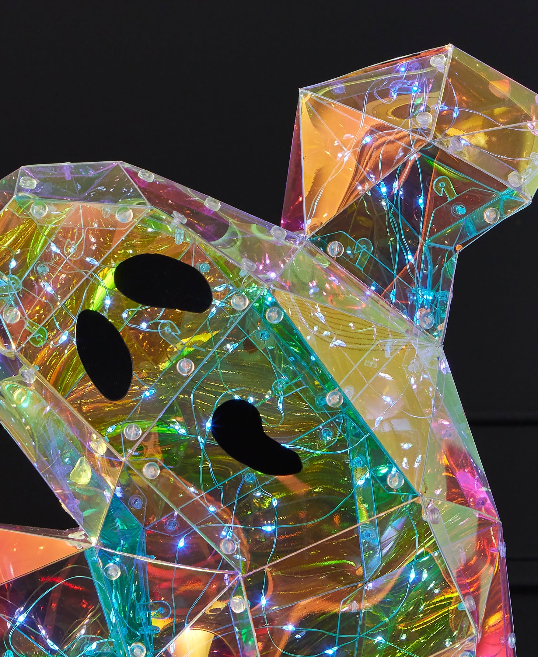 Iridescent Spooky Ghost I8", LED lights