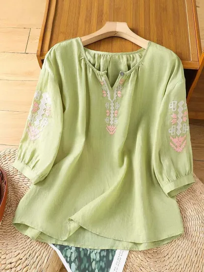 Women's Solid Color V-neck 3/4 sleeves Positioning Embroidery Casual Cotton And Linen Tops