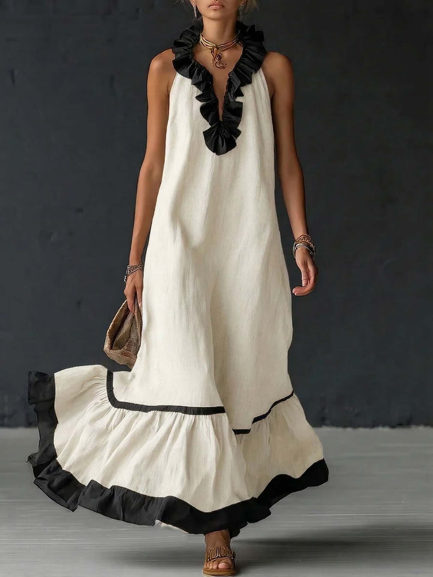 Elegant And Romantic Ruffled Color-blocked Maxi Dress