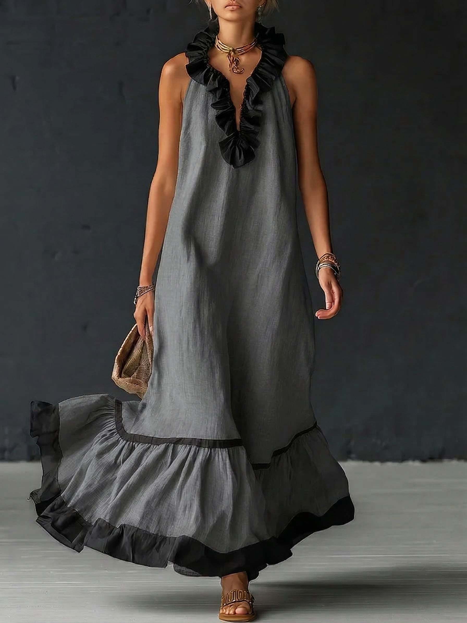 Elegant And Romantic Ruffled Color-blocked Maxi Dress