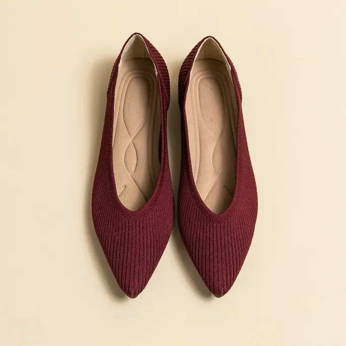 Arromic's Pointed-toe Flats